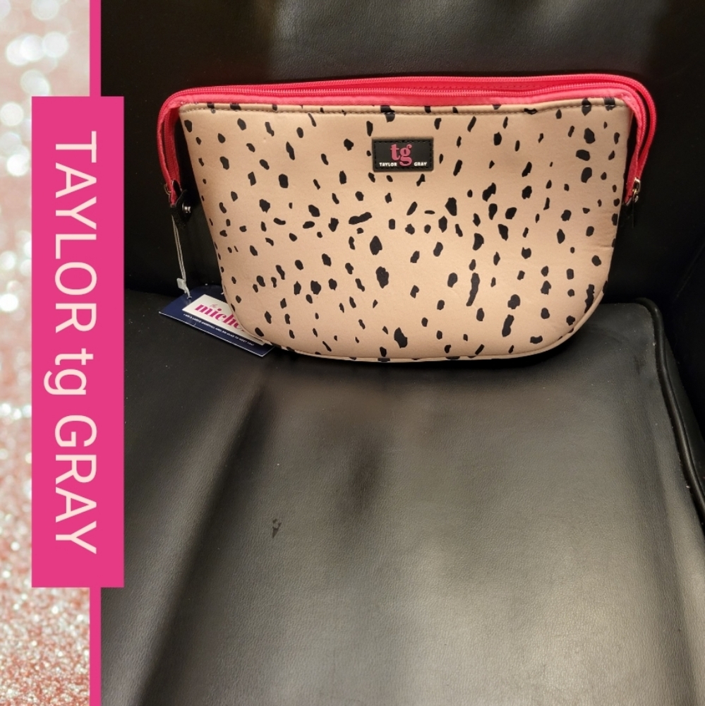 🌺THE MICHELLE NEOPRENE LARGE COSMETIC BAG🌺
